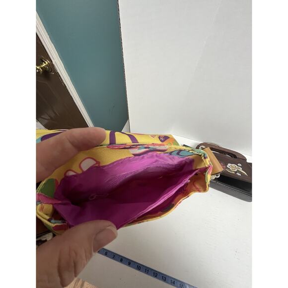 Lily Bloom Crossbody Purse Yellow Beach Days print Adjustable Recycled Pockets - Picture 9 of 15